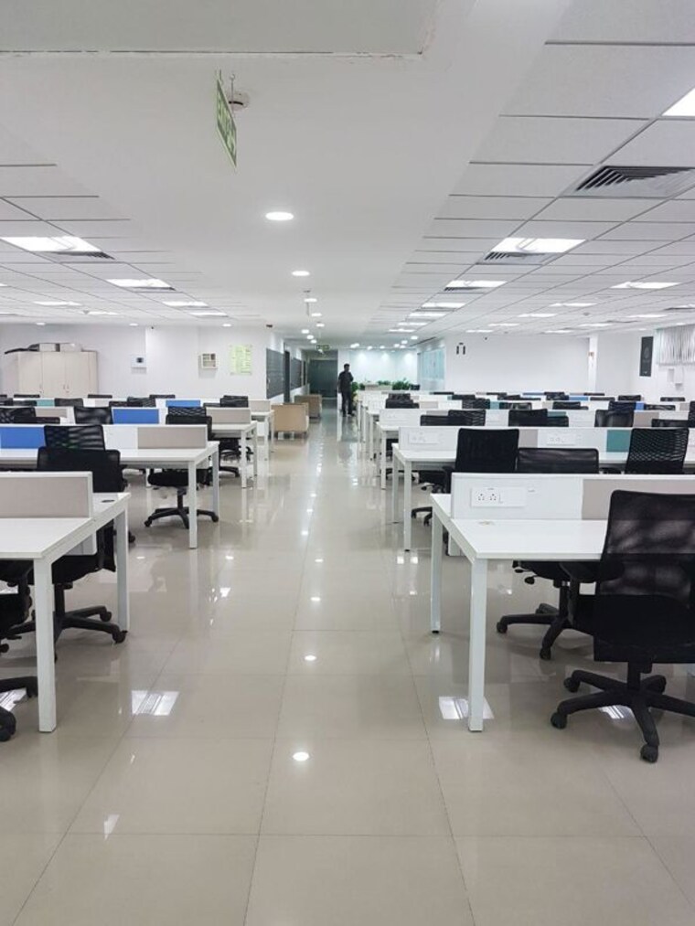 undefined, vijay nagar Commercial Office Space 1974 Sq.Ft. In Vijay Nagar Indore 10324074