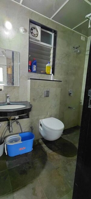 Bathroom in 3 BHK Apartment at Amanora Aspire Towerss, Hadapsar – for Sale