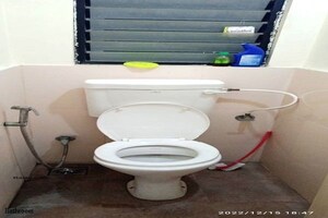 Bathroom in 1 BHK Apartment at Thite Nagar – for Rent