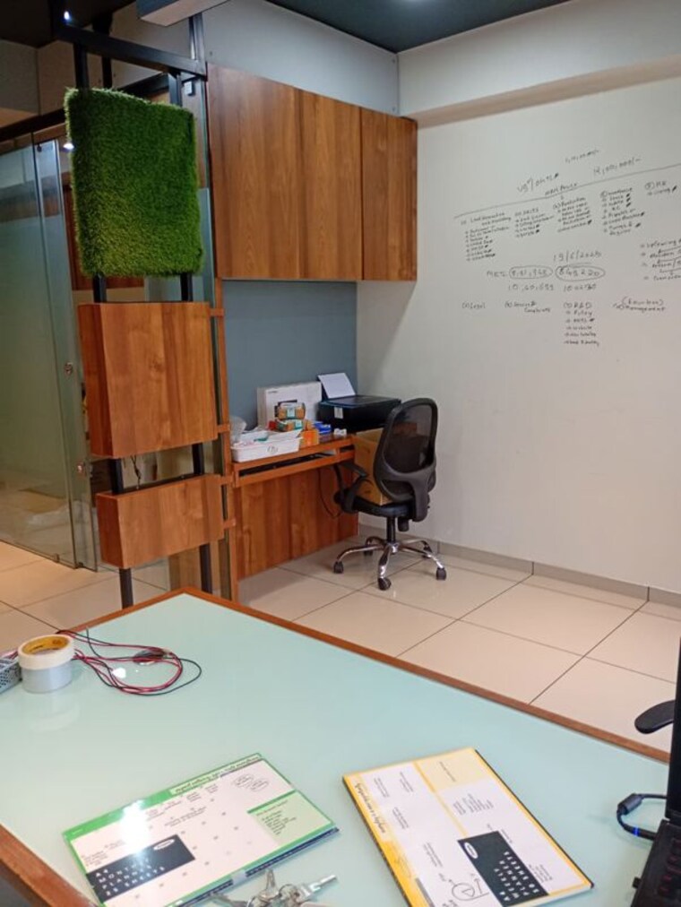 Team Area, science city Commercial Office Space 706 Sq.Ft. In Science City Ahmedabad 10324042