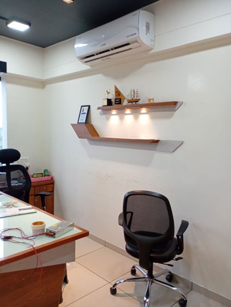 Team Area, science city Commercial Office Space 706 Sq.Ft. In Science City Ahmedabad 10324042
