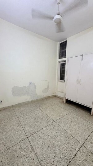 Bedroom in 2 BHK Builder Floor at Panchsheel Enclave – for Rent