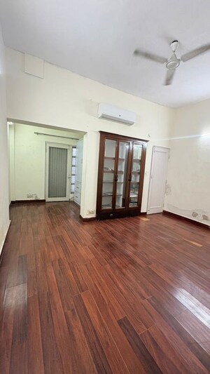 Bedroom in 2 BHK Builder Floor at Panchsheel Enclave – for Rent