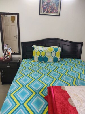 Bedroom in 2.5 BHK Apartment at Supertech Cape Town, Sector 74 – for Rent