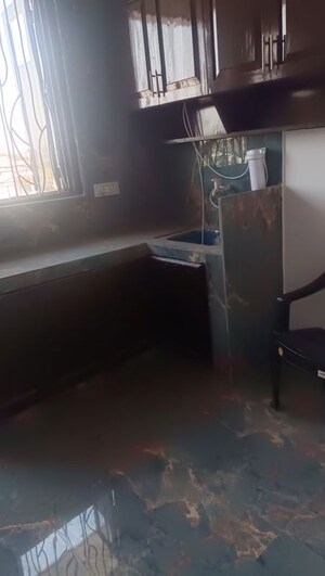 Furnished Amenities in 1 BHK Independent House at Sector 33 – for Rent