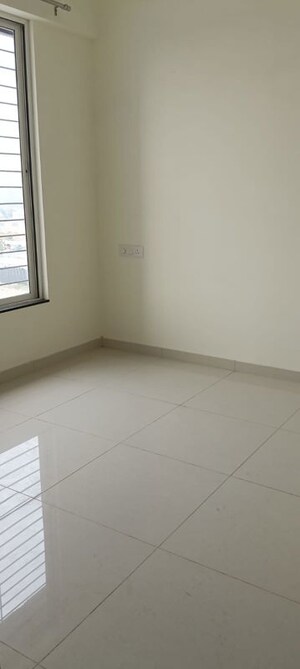 Room in 2 BHK Apartment at Kolte Patil Life Republic R 10, Hinjewadi – for Rent