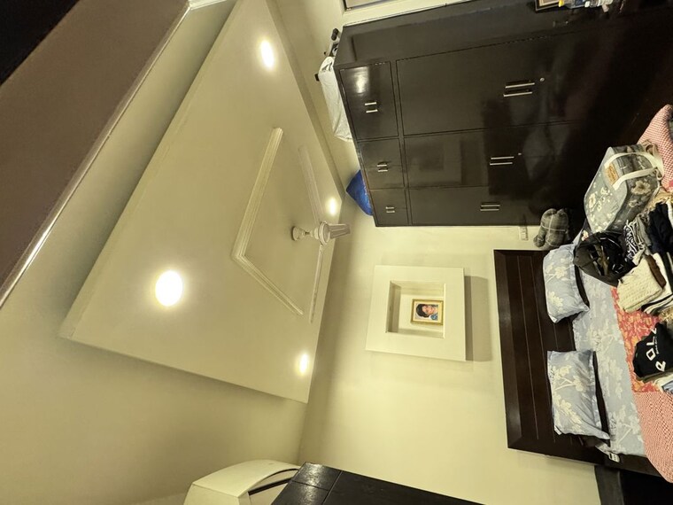 Master Bedroom, dayanand nagar 5 Bedroom 5800 Sq.Ft. Independent House In Dayanand Nagar Ghaziabad 10324193