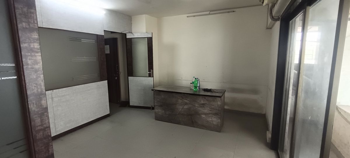 Office Space For Rent in Siddhartha Darshan CHS