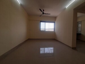 Room in 2 BHK Apartment at Gokuldham Colony – for Rent
