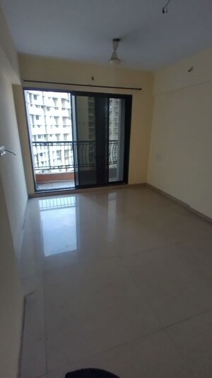 Room in 2 BHK Apartment at Status Vihar, Kharghar – for Rent