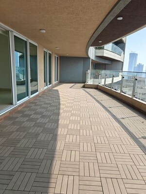 Balcony in 3 BHK Apartment at Lokhandwala Minerva Mahalaxmi, Mahalaxmi – for Rent