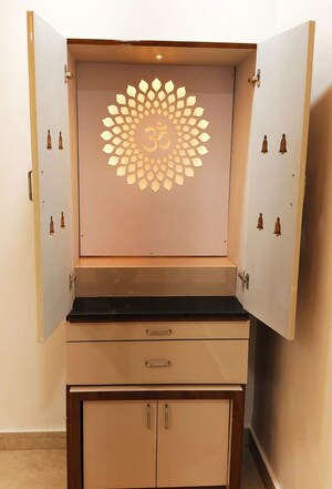 Furnished Amenities in 3 BHK Apartment at Aurobindo Kohinoor, Serilingampally – for Rent