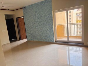 Room in 3 BHK Apartment at Shri Radha Sky Gardens, Sector 16b Greater Noida – for Rent