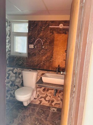 3 BHK Apartment For Rent in Shri Radha Sky Gardens, Sector 16b Greater Noida