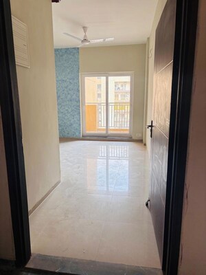 Room in 3 BHK Apartment at Shri Radha Sky Gardens, Sector 16b Greater Noida – for Rent