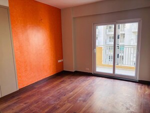 Room in 3 BHK Apartment at Shri Radha Sky Gardens, Sector 16b Greater Noida – for Rent