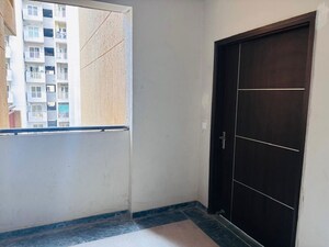 Room in 3 BHK Apartment at Shri Radha Sky Gardens, Sector 16b Greater Noida – for Rent