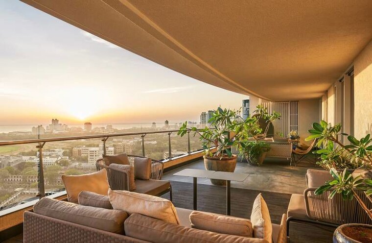 Balcony, lokhandwala-minerva-mahalaxmi 3 Bedroom 2100 Sq.Ft. Apartment In Mahalaxmi Mumbai 10324322