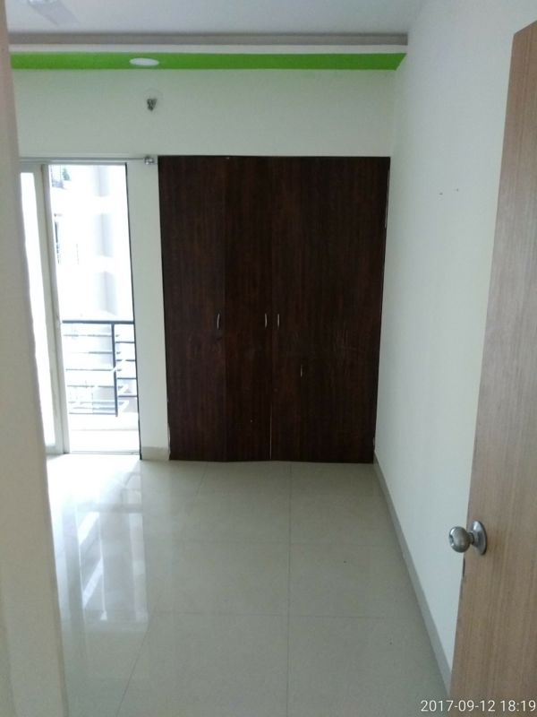 2 BHK + Servant Room 600 Sq.Ft. Apartment in Swastik Residency 1