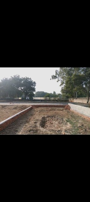  Plot For Sale in Sector 80