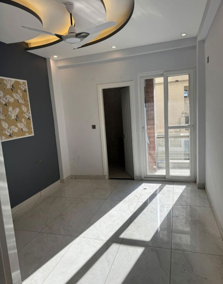 Room, kalidas road 3 Bedroom 2100 Sq.Ft. Apartment In Kalidas Road Dehradun 10324336