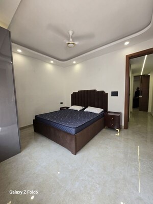 Bedroom in 2 BHK Builder Floor at Chattarpur – for Rent