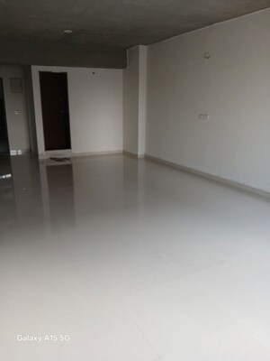 Room in  Office Space at Sola – for Rent