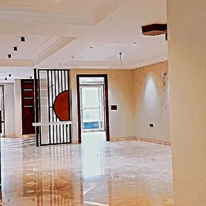 Building Lobby in 4 BHK Builder Floor at Sector 102 – for Sale