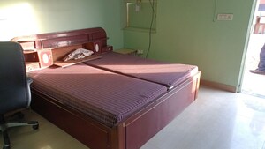 Bedroom in 1 BHK Builder Floor at Supertech Shopprix Mall Vaishali, Vaishali Sector 5 – for Rent
