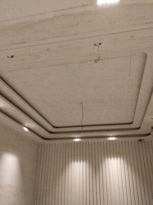 Furnished Amenities in 4 BHK Builder Floor at Saket – for Sale