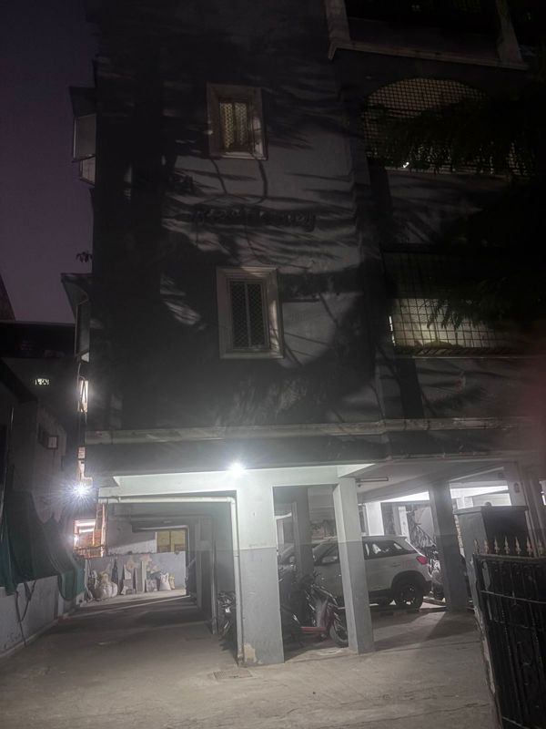 2 BHK + Pooja Room Apartment For Sale in Begumpet