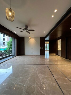 Living Room in 4 BHK Builder Floor at Sector 102 – for Sale