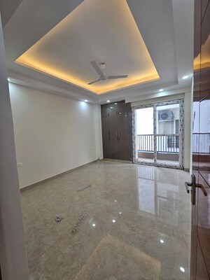 Room in 2 BHK Builder Floor at Huda Staff Colony, Sector 46 – for Rent