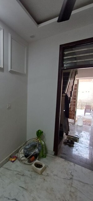 Furnished Amenities in 4 BHK Independent House at Palla – for Sale