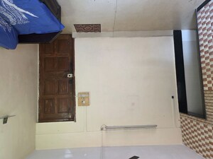 Furnished Amenities in 1 RK Apartment at Rajas CHS, Andheri East – for Rent