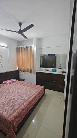 Bedroom in 3 BHK Apartment at Pashan – for Rent