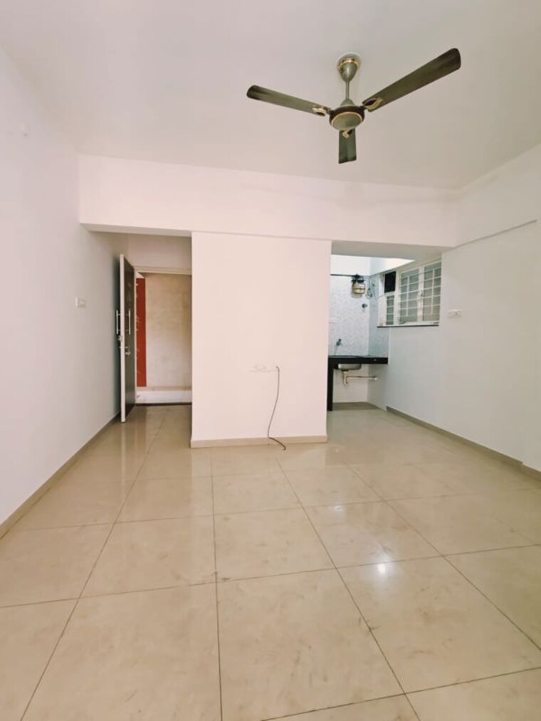 Room, paranjape-schemes-madhukosh 1 Bedroom 580 Sq.Ft. Apartment In Dhayari Pune 10324452