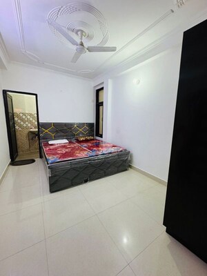 Bedroom in 2 BHK Builder Floor at Saket – for Rent