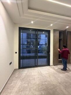 4 BHK + Pooja Room,Servant Room Builder Floor For Sale in New Rajinder Nagar