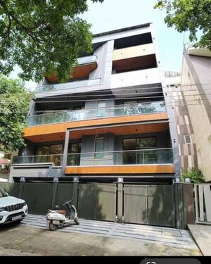 3 BHK Builder Floor – Exterior View View at DLF Atria, Dlf Phase ii - for Rent