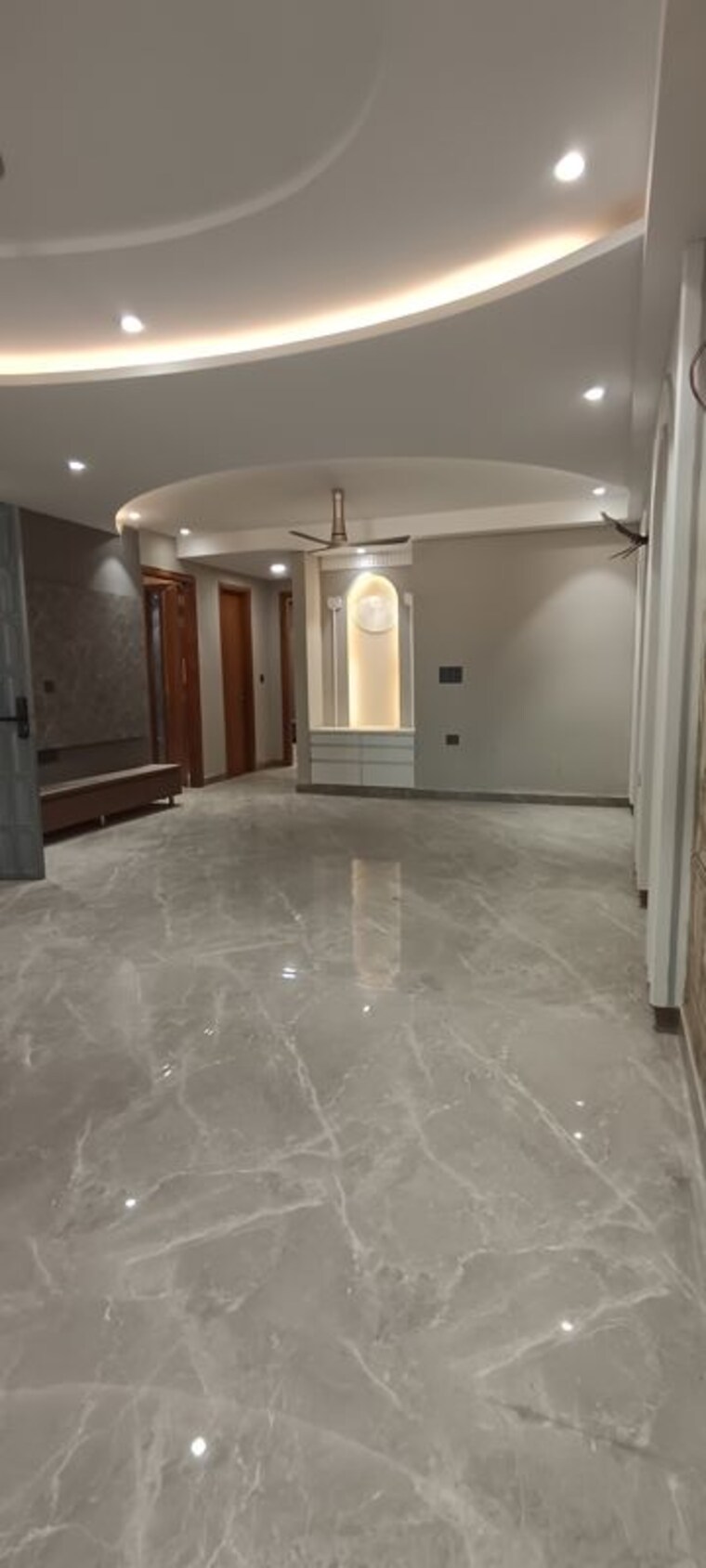 Room, parklands 3 Bedroom 250 Sq.Yd. Builder Floor In Sector 85 Faridabad 10324497
