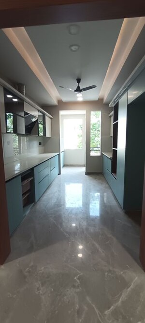 Building Lobby in 3 BHK Builder Floor at Parklands, Sector 85 – for Sale