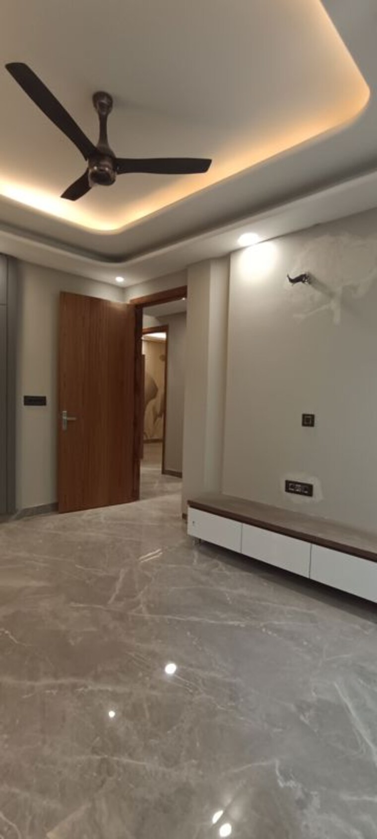 Room, parklands 3 Bedroom 250 Sq.Yd. Builder Floor In Sector 85 Faridabad 10324497