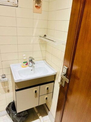 Bathroom in 3 BHK Builder Floor at Panchsheel Enclave – for Rent