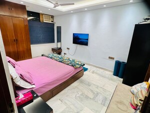 Bedroom in 3 BHK Builder Floor at Panchsheel Enclave – for Rent