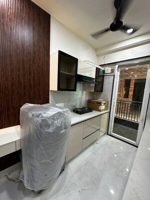 Balcony in Studio Builder Floor at Sector 51 – for Rent