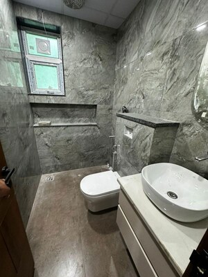 Bathroom in Studio Builder Floor at Sector 51 – for Rent