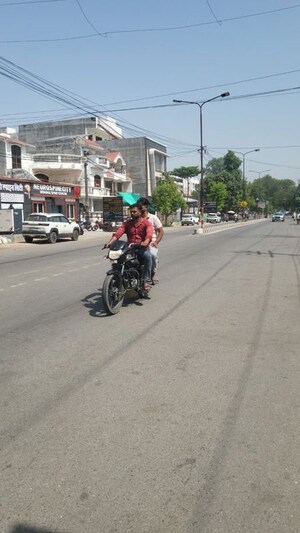 Parking in  Shop at Indira Nagar – for Rent