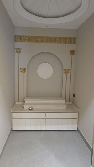 Bathroom in 2 BHK Builder Floor at Sainik Colony – for Rent