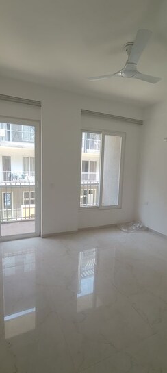 3 BHK + Basement Apartment For Rent in Smart World Orchard